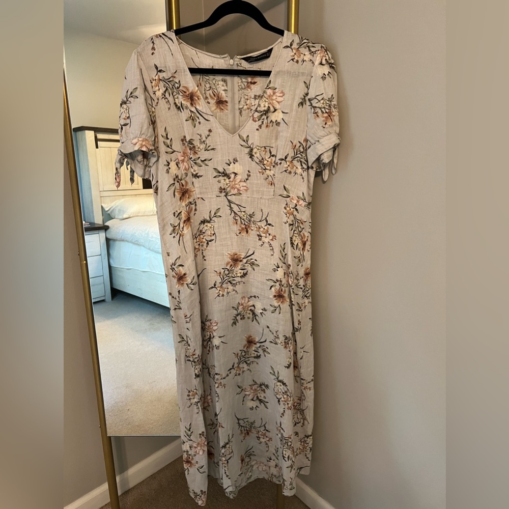 Flower print linen maxi